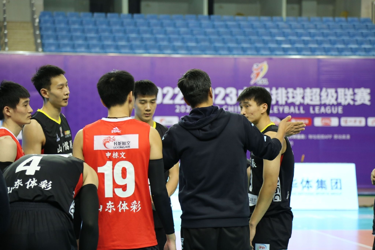 国家队联赛激烈比拼,谁将胜出 国家队联赛激烈比拼,谁将胜出