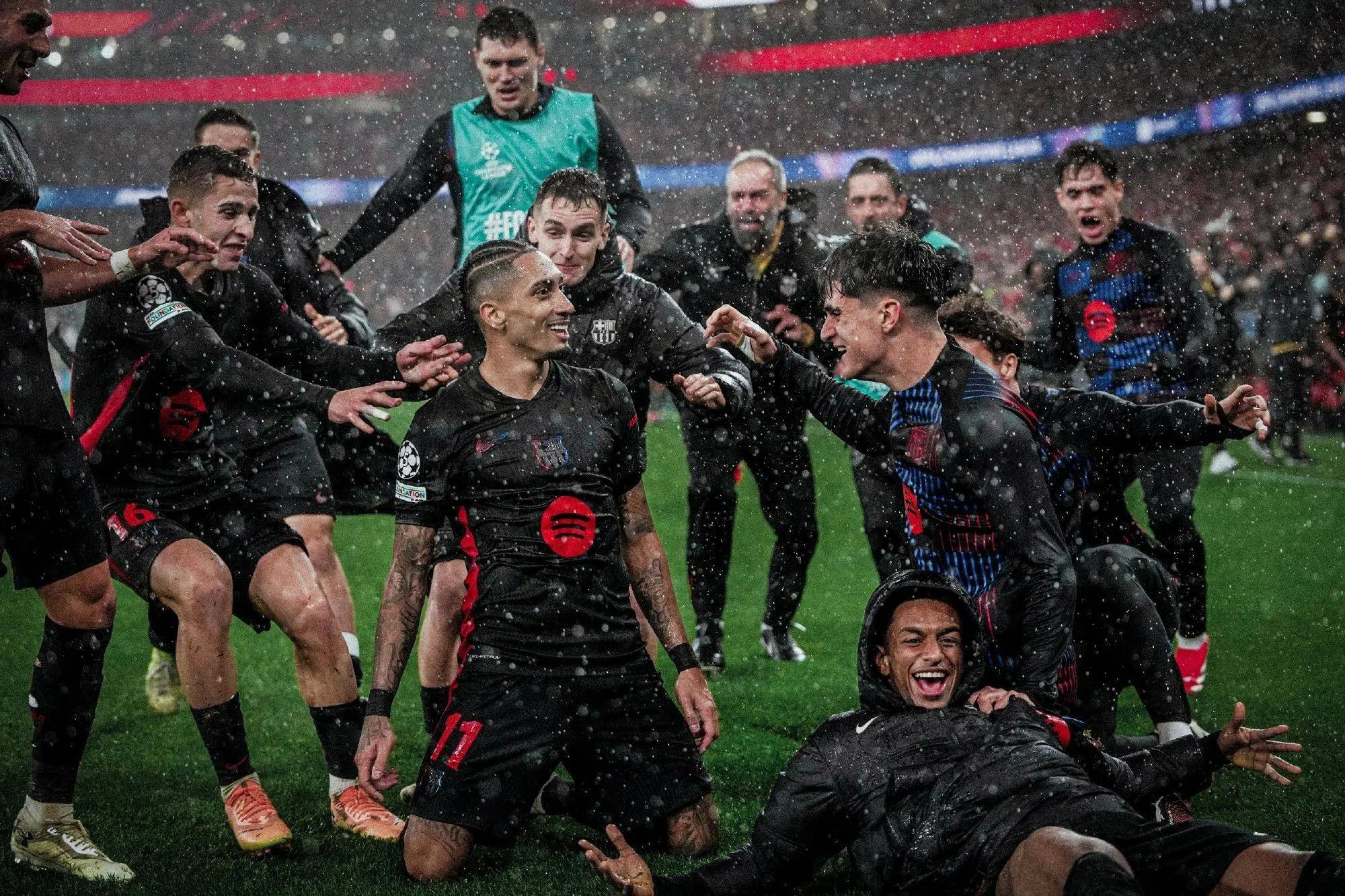 关于轮番对决，欧洲杯疯狂赛事全面开启的信息