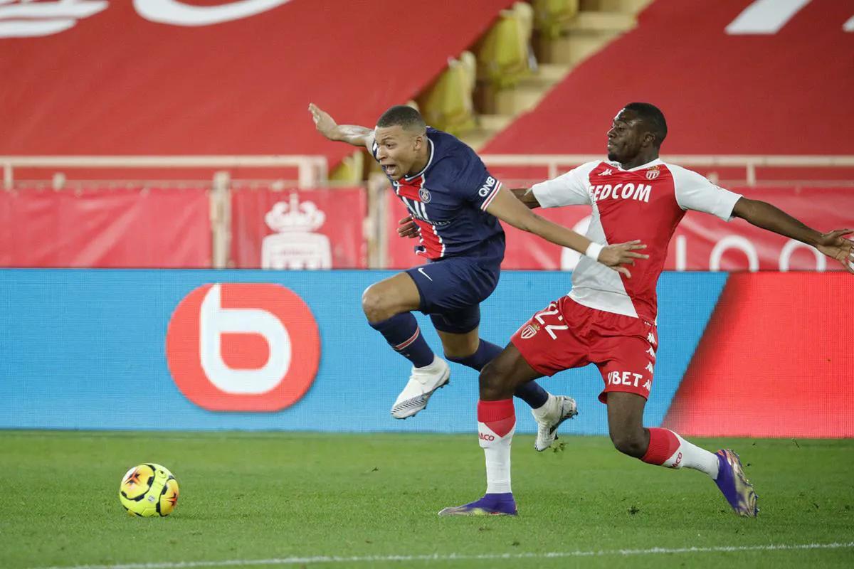 摩纳哥客场逆转，反超对手取得胜利