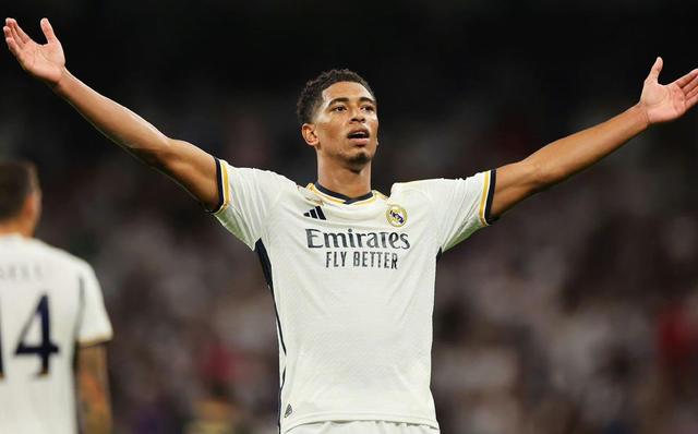 爱游戏下载-包含柏林联合队新援表现抢眼，替补完成绝杀的词条