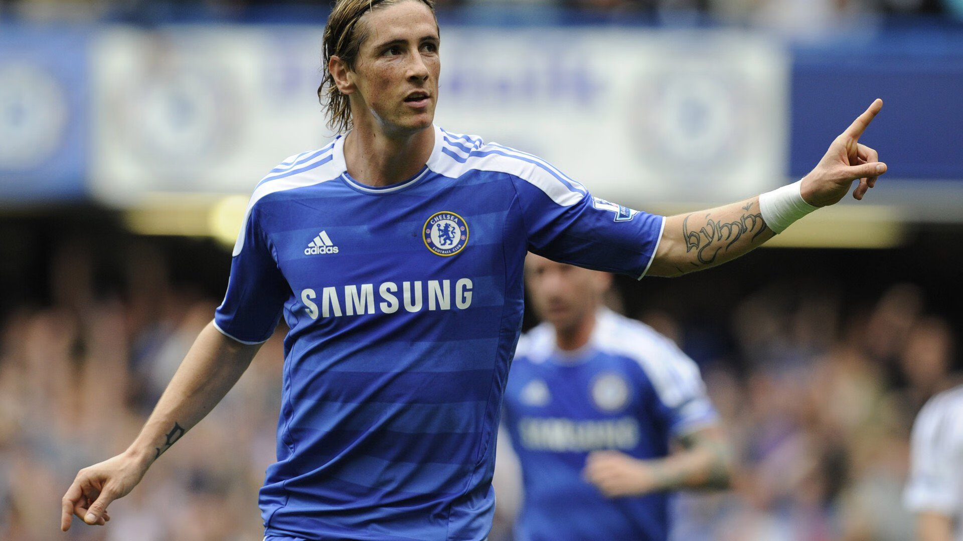 当蓝月照亮牙买加,曼城完胜背后的体系胜利,与穆勒式决赛接管者的启示